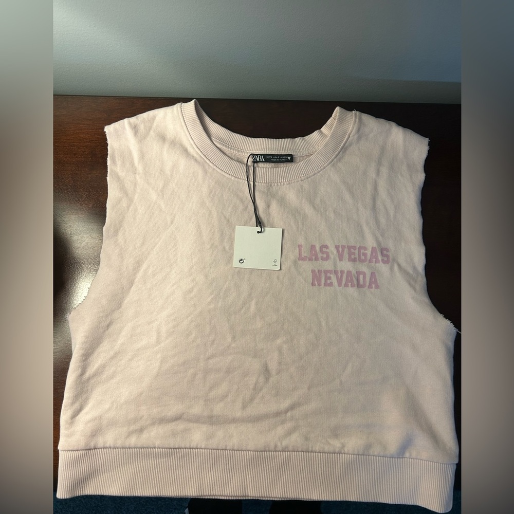 NWT Zara Cropped VEGAS Sweatshirt Raw Sleveless Shirt Top Sz S
